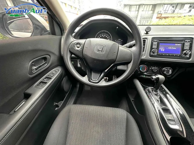 2015 Honda Vezel Petrol SUV — source image 16