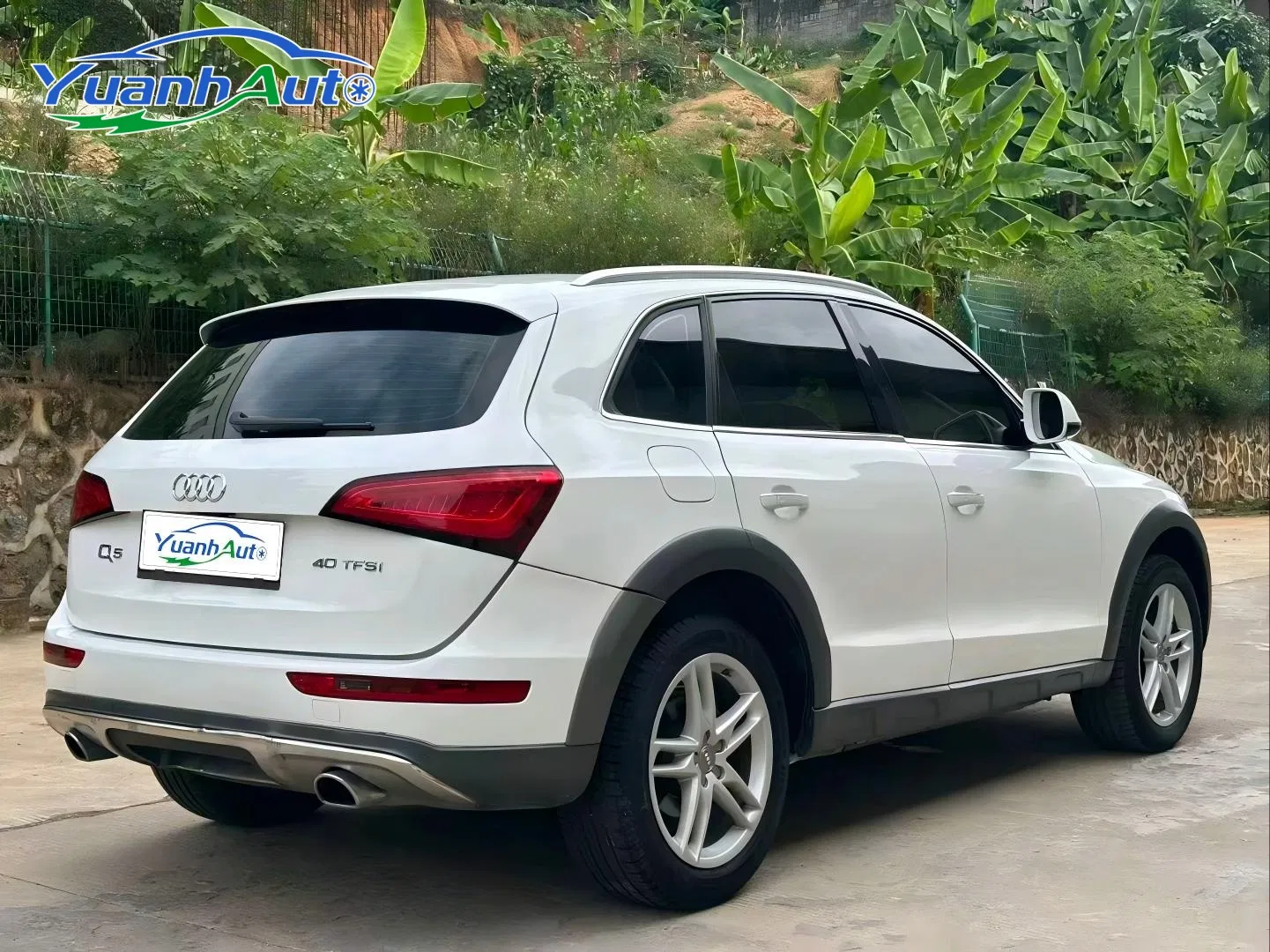 2017 Audi Q5 Petrol SUV — source image 6