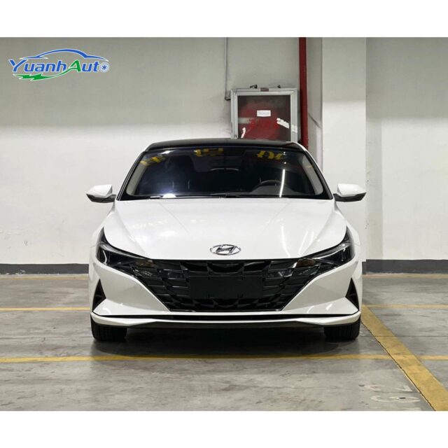 2021 Hyundai Elantra vehicle photo 1