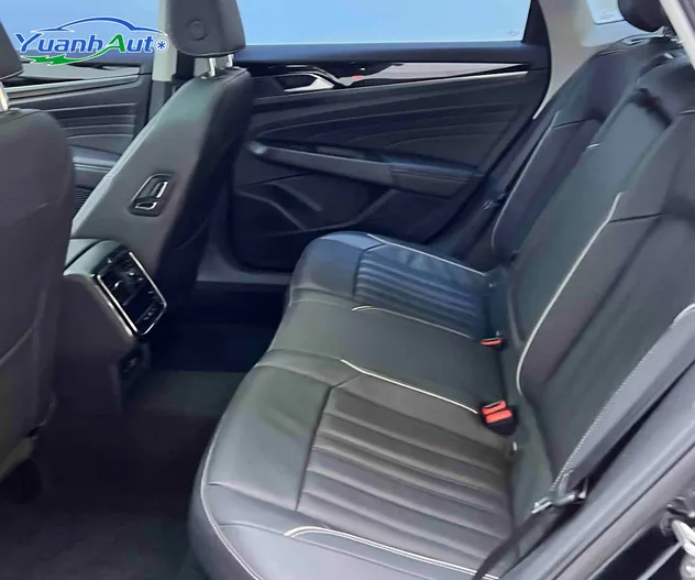 2023 Volkswagen Passat Elite Sedan — source image 17