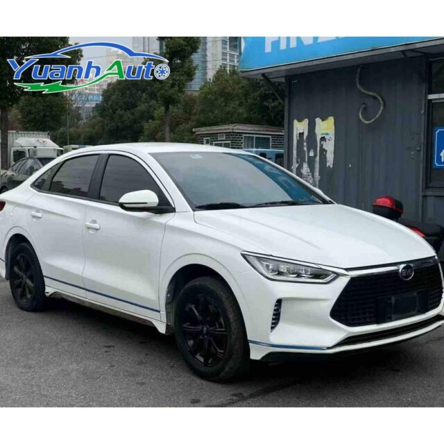 2020 BYD e3 vehicle photo 1