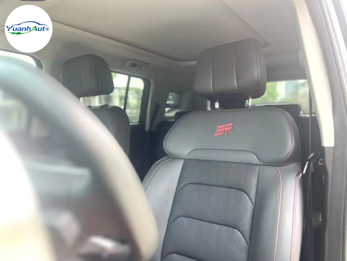2024 Jetour Traveler C-DM 2.0T Hybrid SUV — source image 15