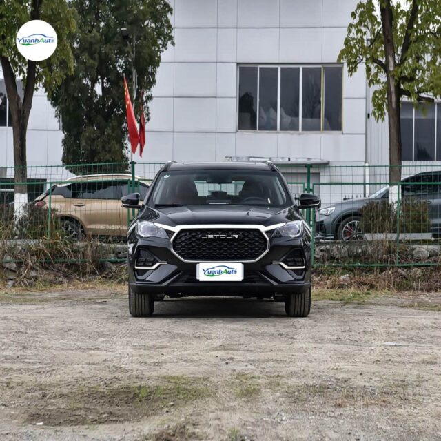 Jetour X70 vehicle photo 1