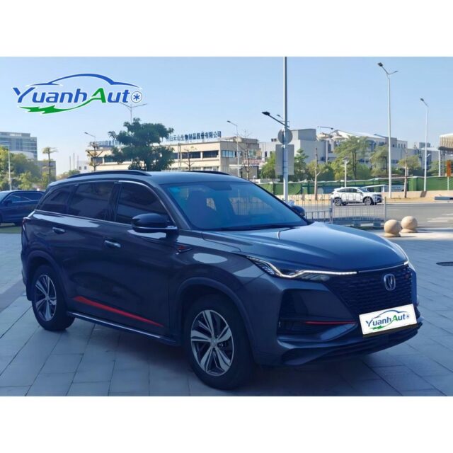 2020 Changan CS75 PLUS vehicle photo 1