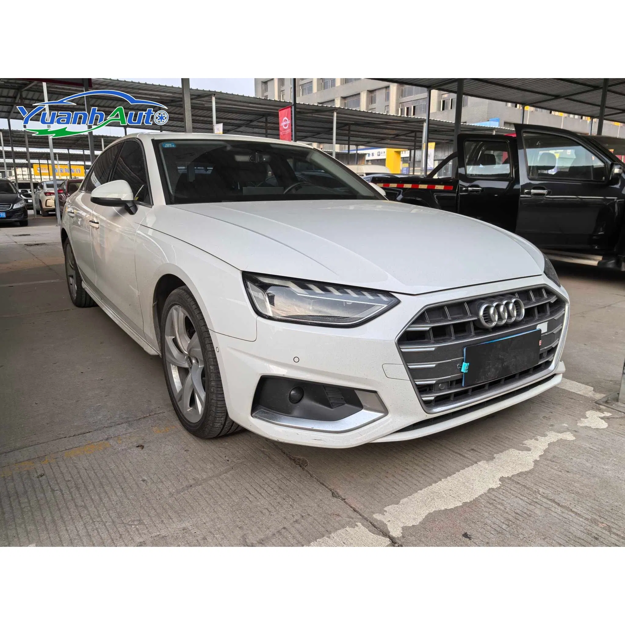 2020 Audi A4L vehicle photo 3