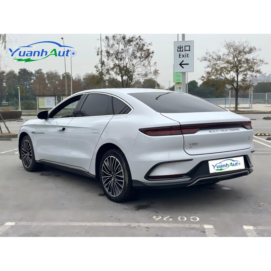 2024 BYD hand BYD vehicle photo 4