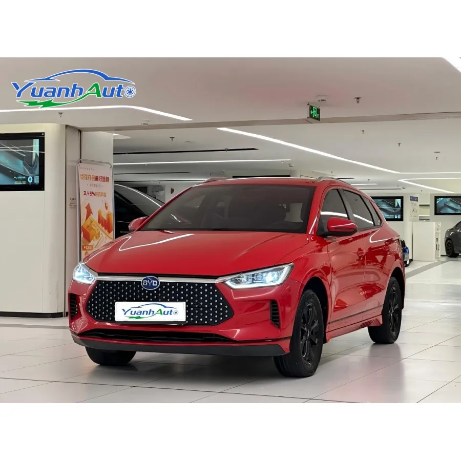 2019 BYD e2 Electric Hatchback — source image 8