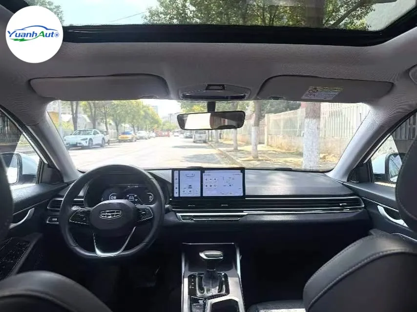 2026 Geely Emgrand Luxury 1.5L Sedan — source image 15