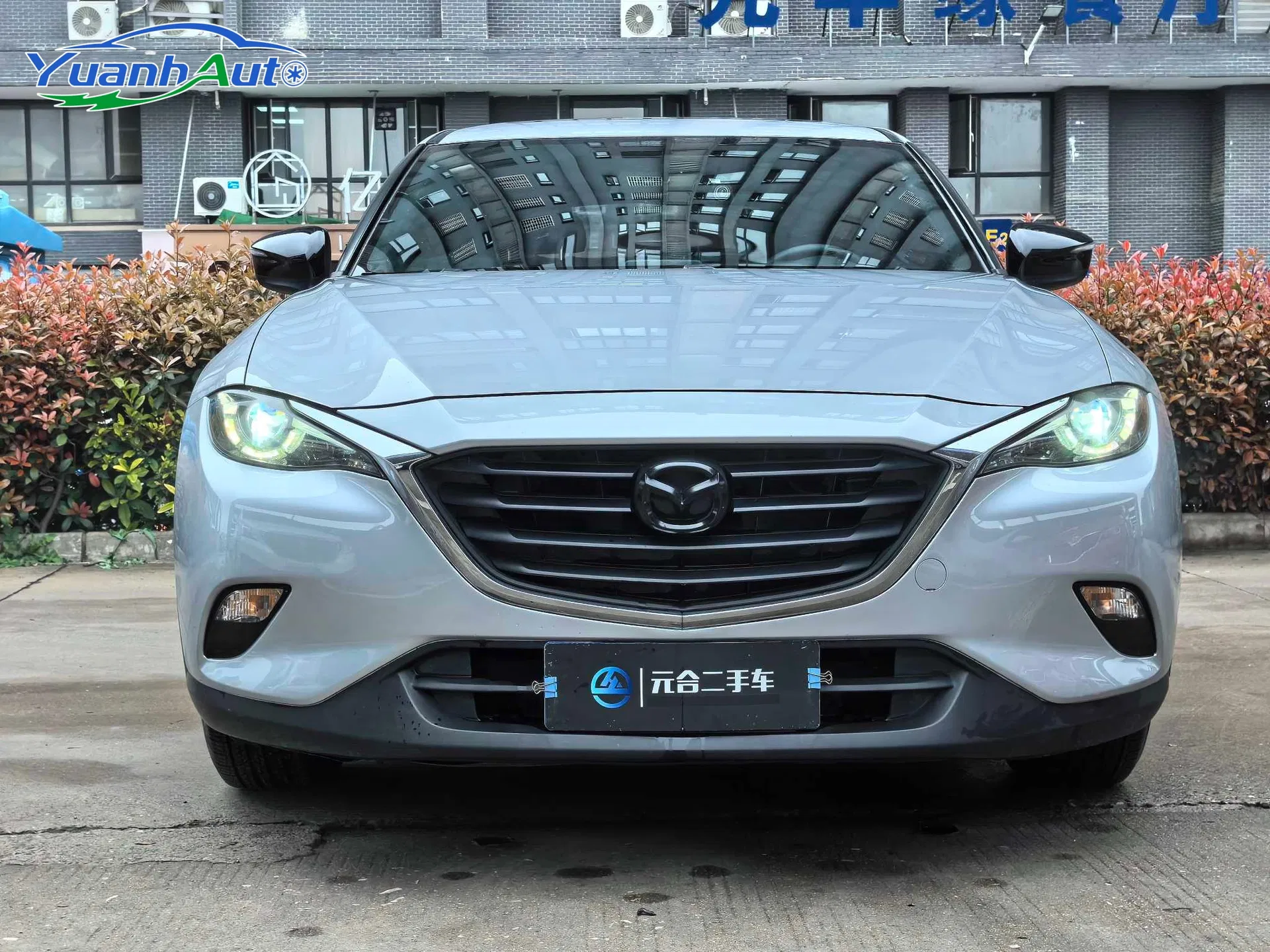 2018 Mazda CX-4 Petrol SUV — source image 10