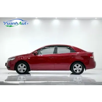 2011 Kia Forte 1.6L Sedan — source image 11