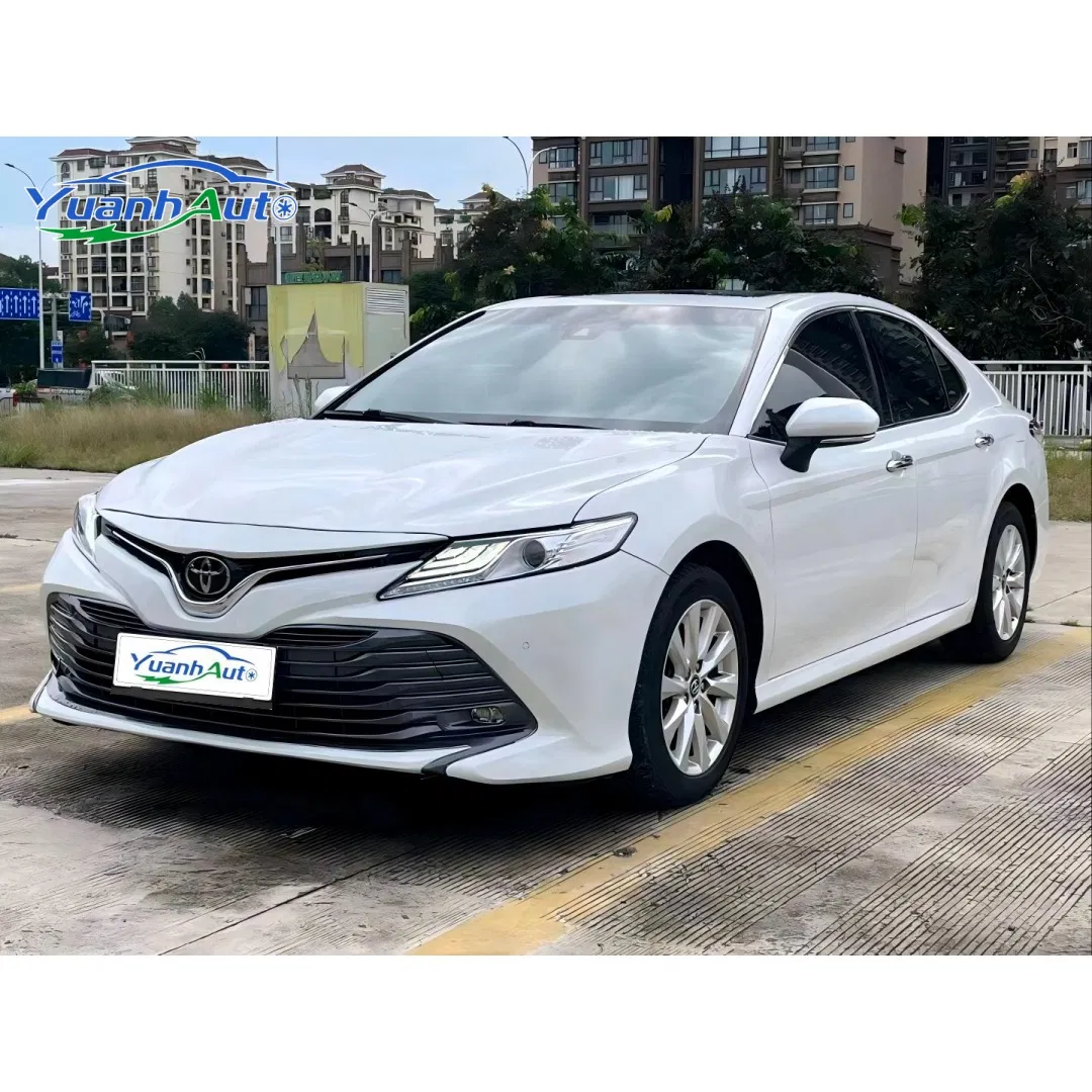 2019 Toyota Camry vehicle photo 3