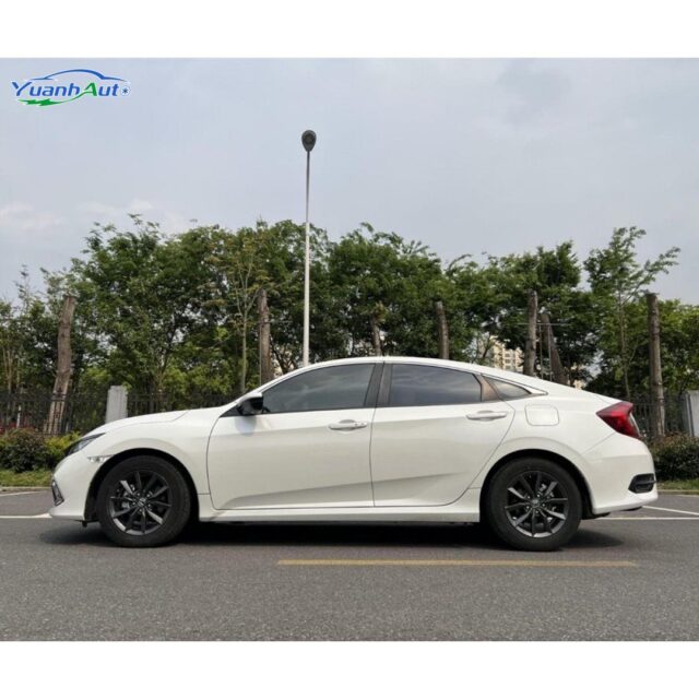 2019 Honda Civic vehicle photo 1