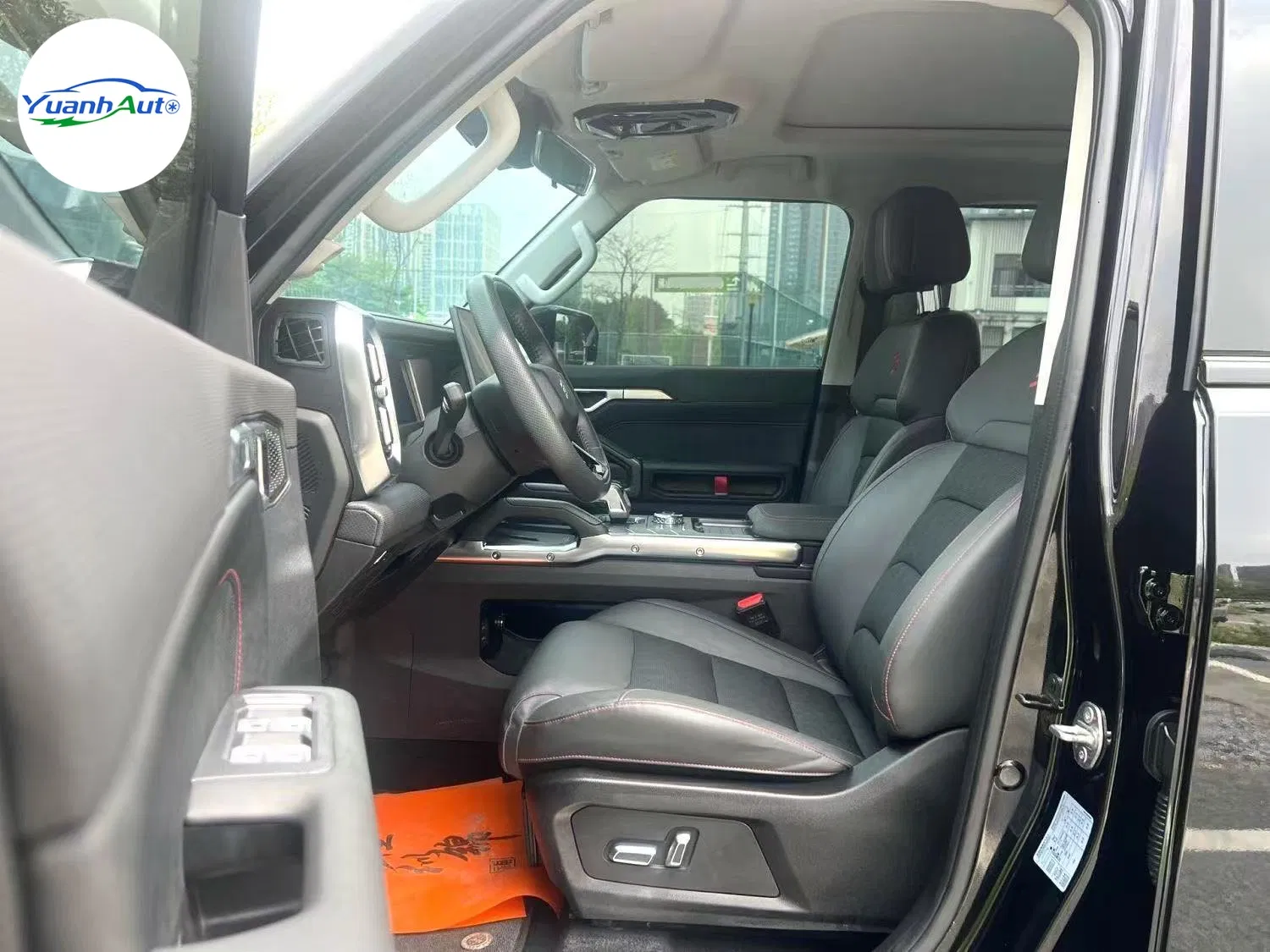 2024 Jetour Traveler C-DM 2.0T Hybrid SUV — source image 16