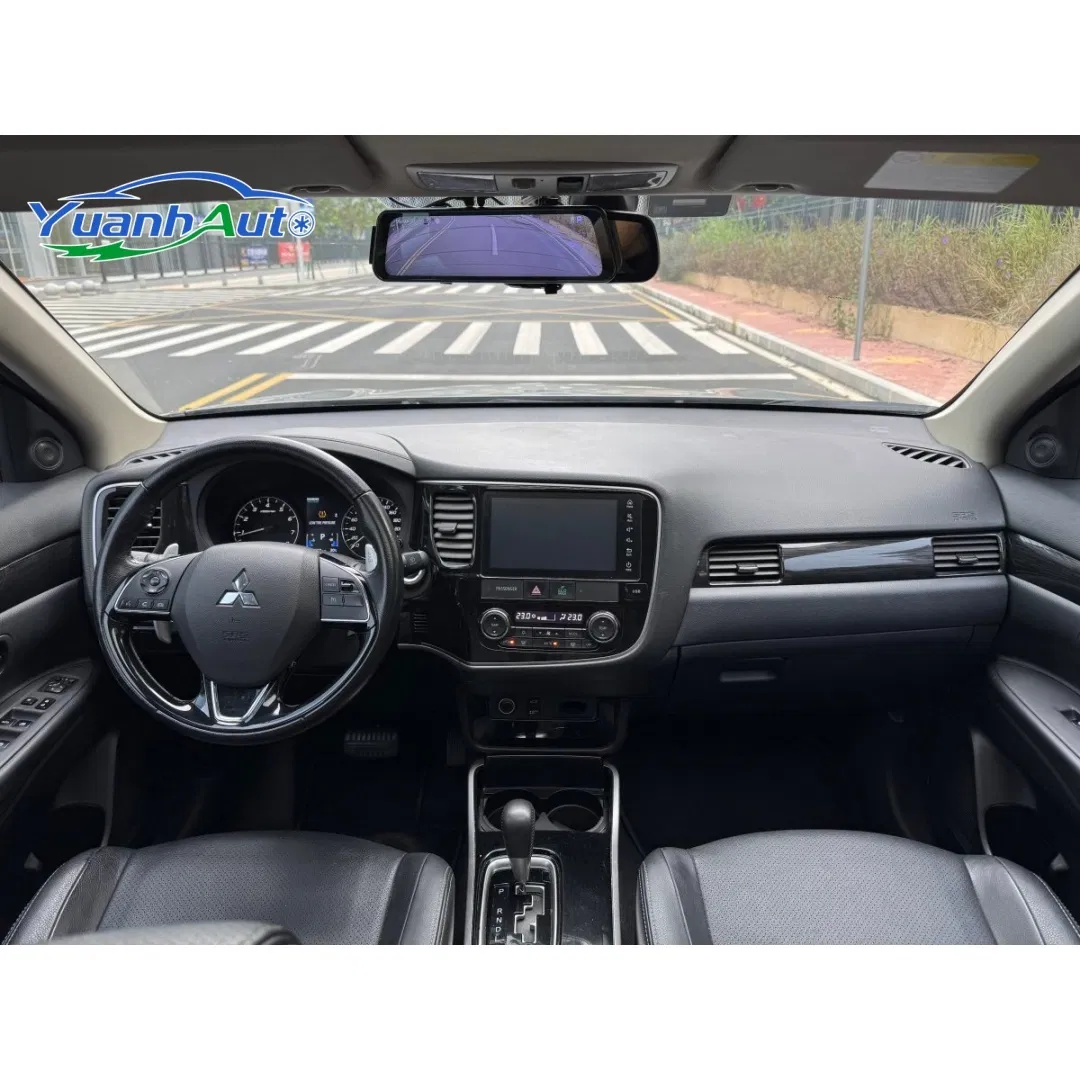 2019 Mitsubishi Outlander Elite 2.4L Petrol SUV — source image 14