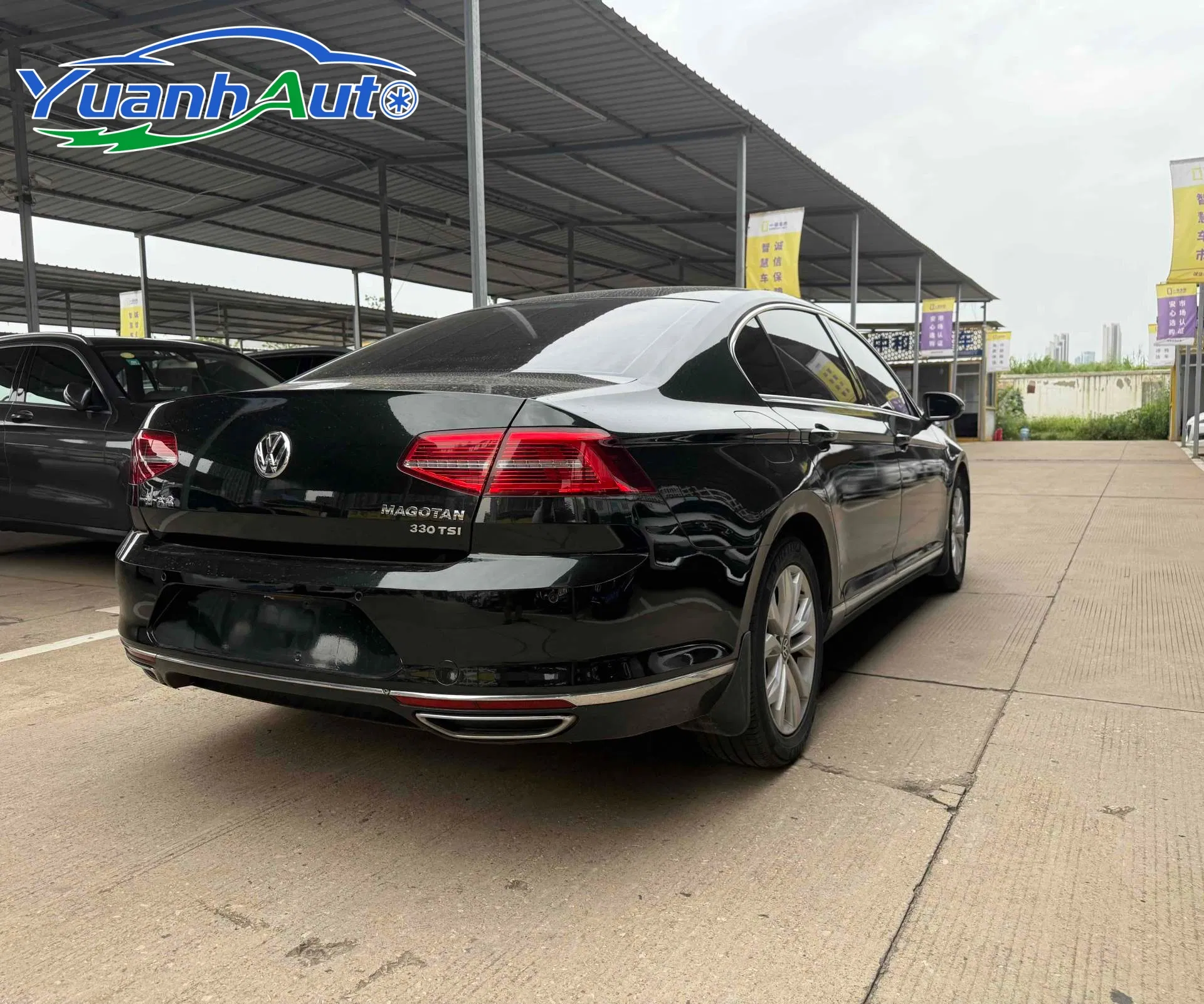 2017 Volkswagen Magotan Petrol Sedan — source image 16