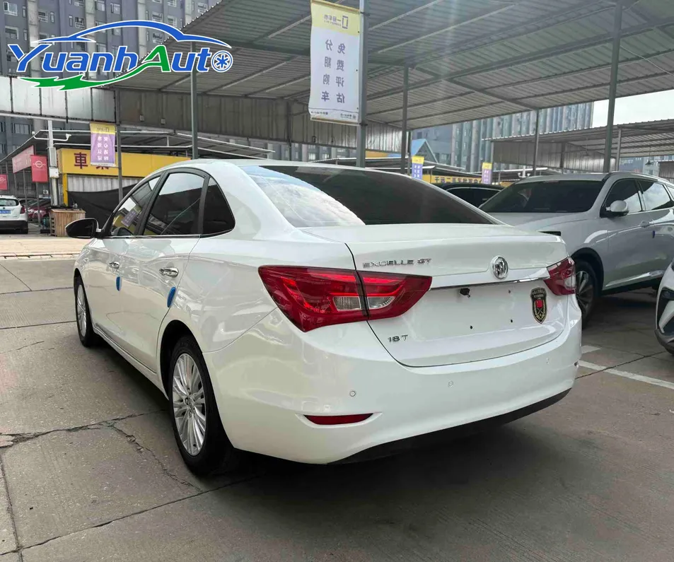 2015 Buick Excelle Luxury — source image 13