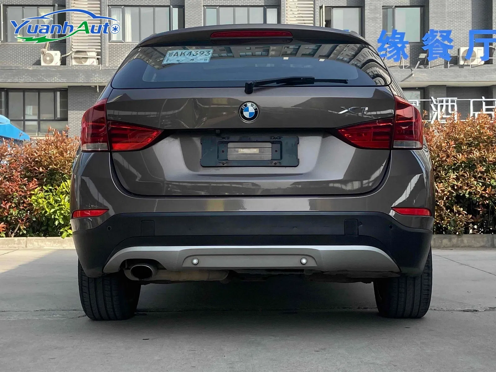 2013 BMW X1 Petrol SUV — source image 13