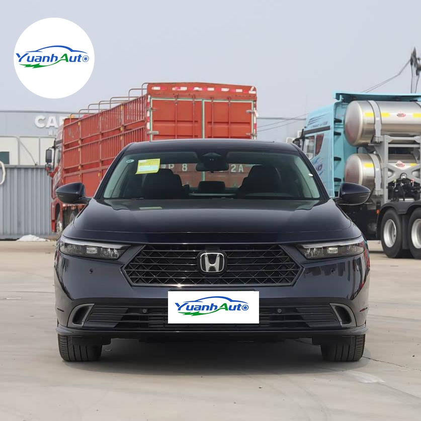 Honda Accord vehicle photo 1
