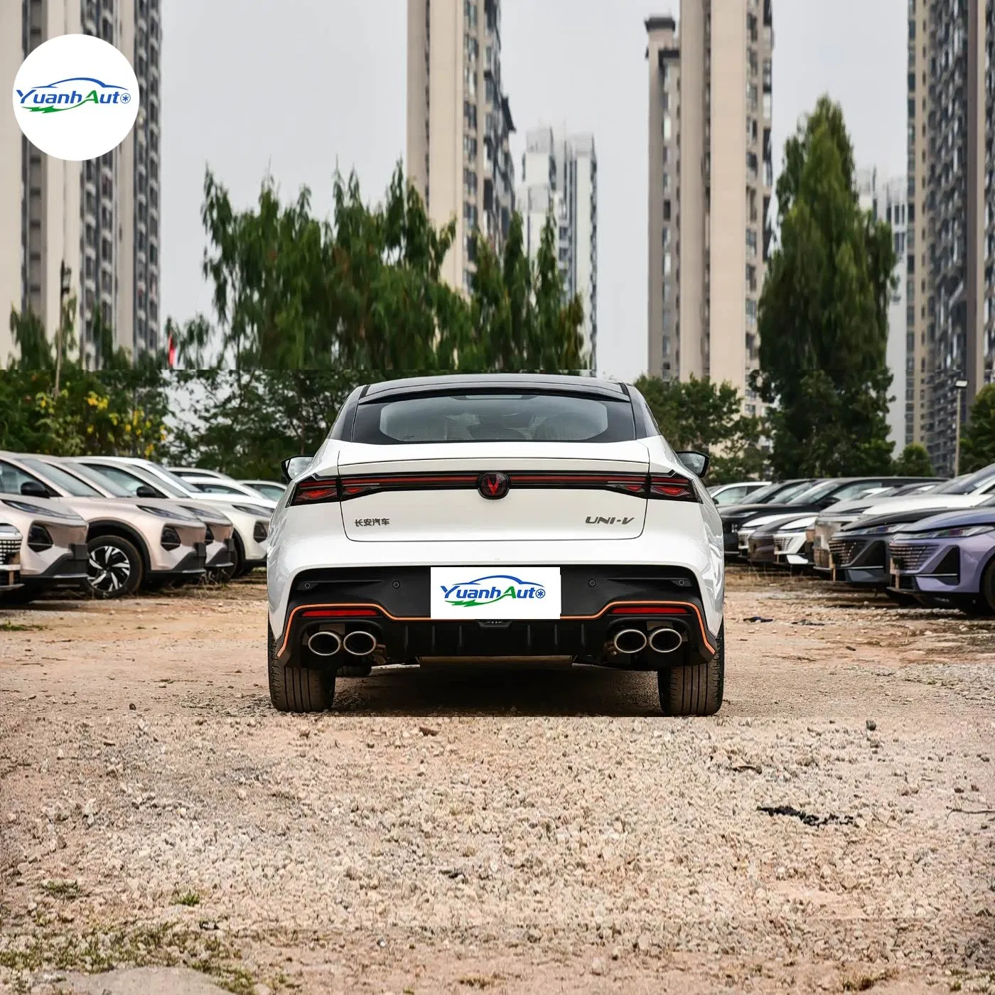 Changan UNI-V vehicle photo 6