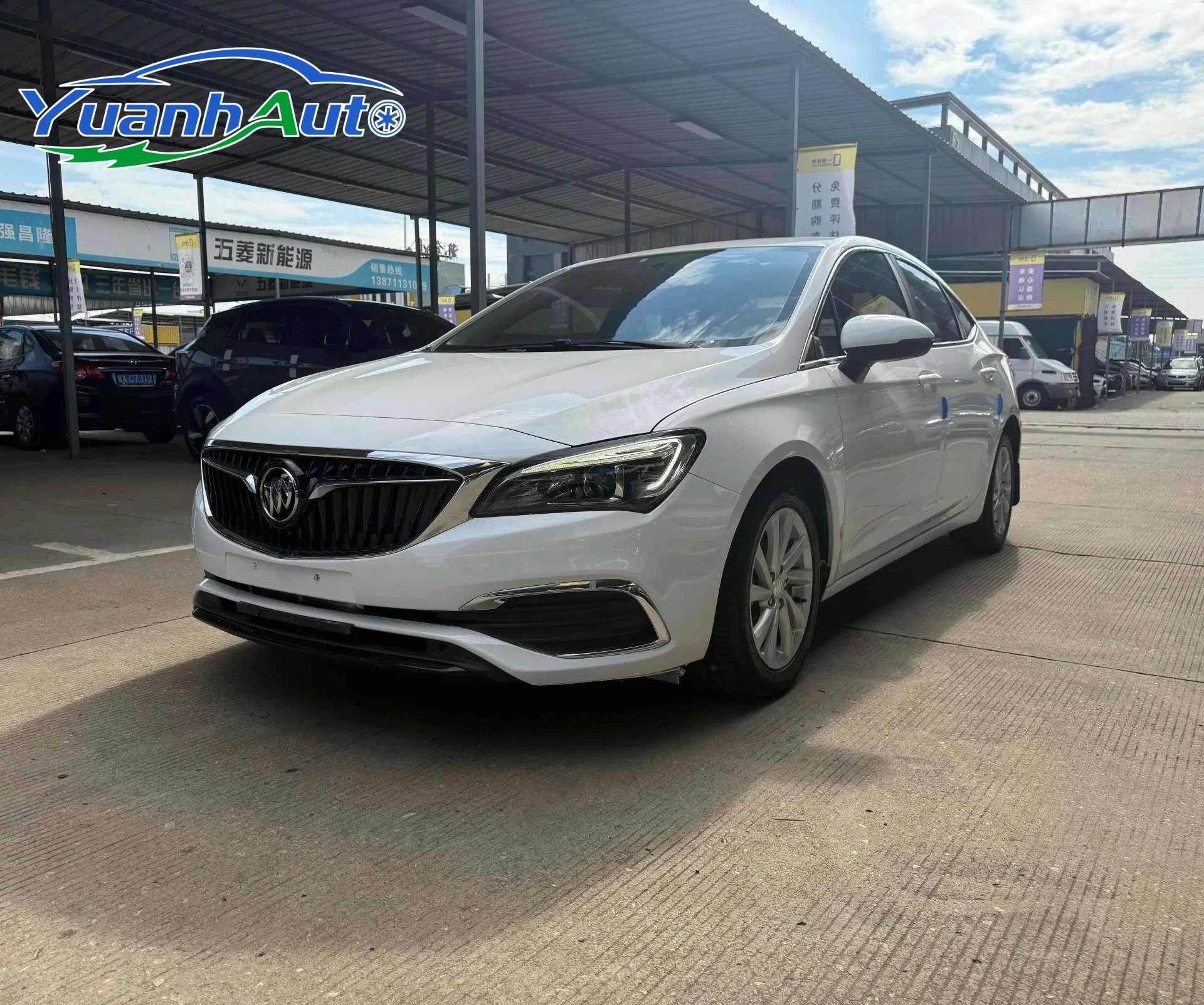 2018 Buick Verano Sedan — source image 8