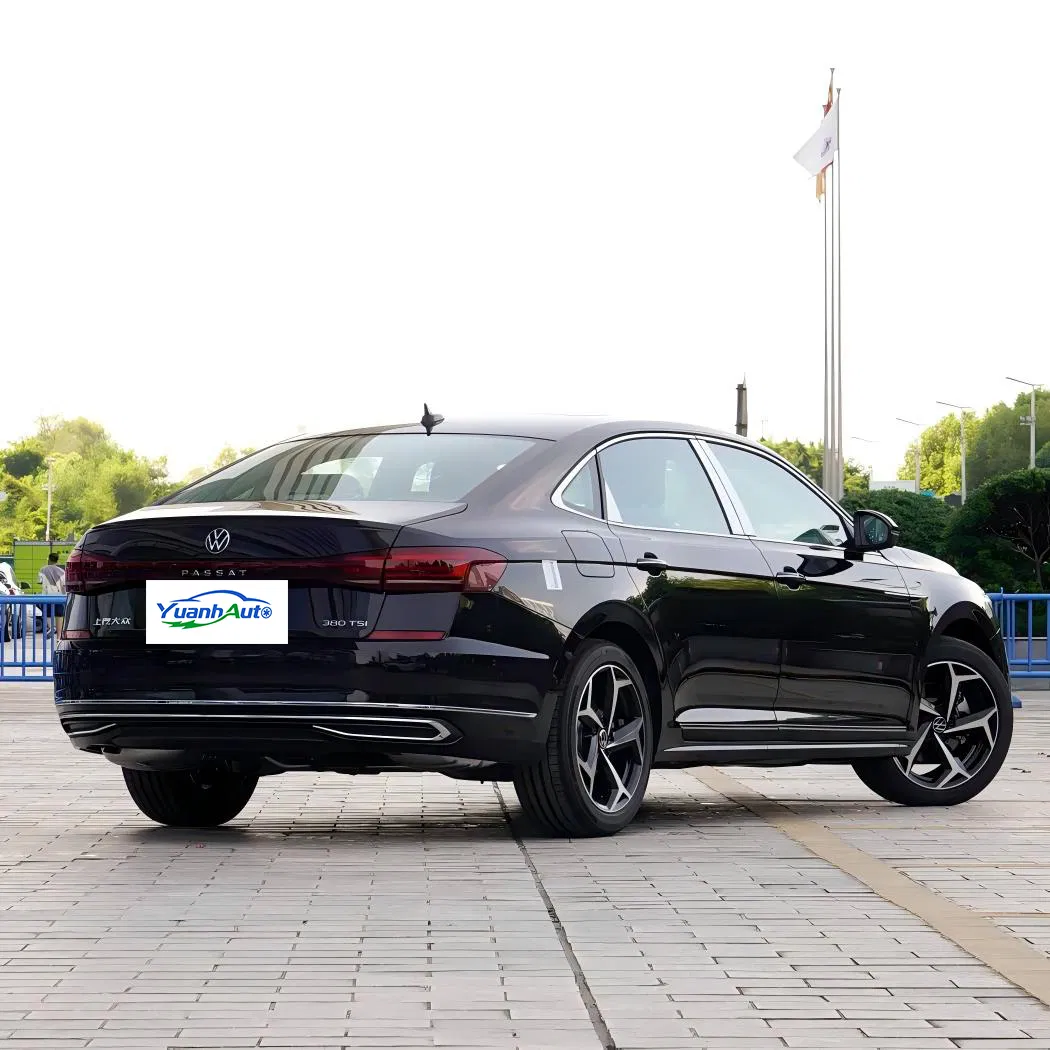 2025 Volkswagen VW Passat vehicle photo 7