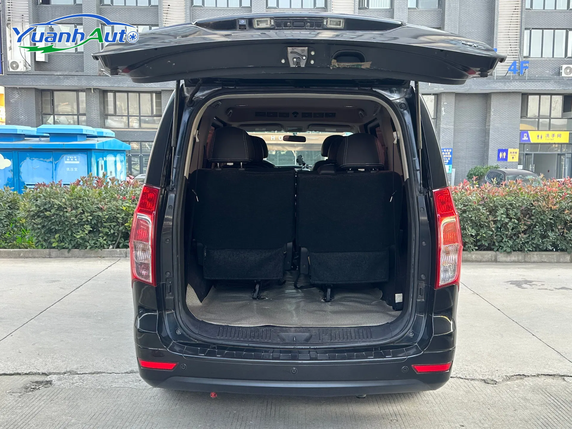 2016 Dongfeng Fengxing F600 Petrol MPV — source image 15
