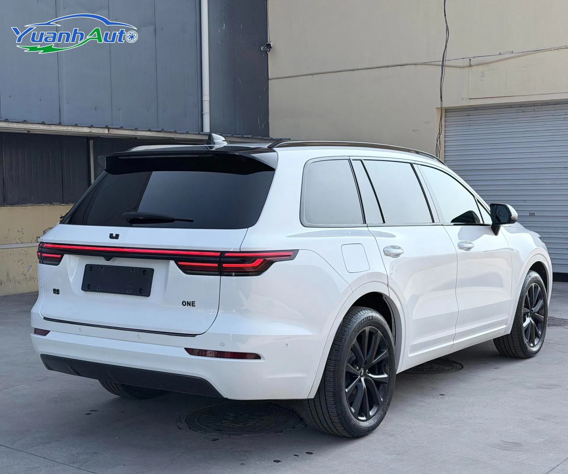 2021 Li Auto Li One Hybrid SUV — source image 11