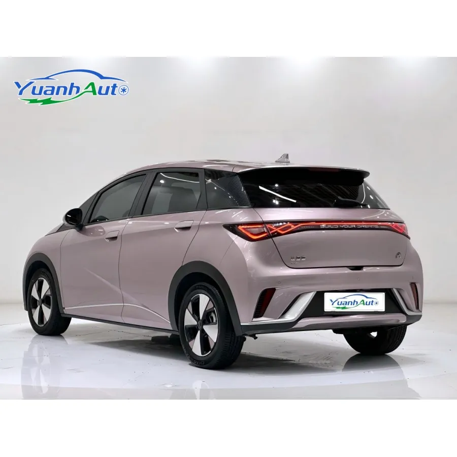 2023 BYD Dolphin Electric — source image 11