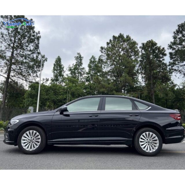 2021 Lavida vehicle photo 1