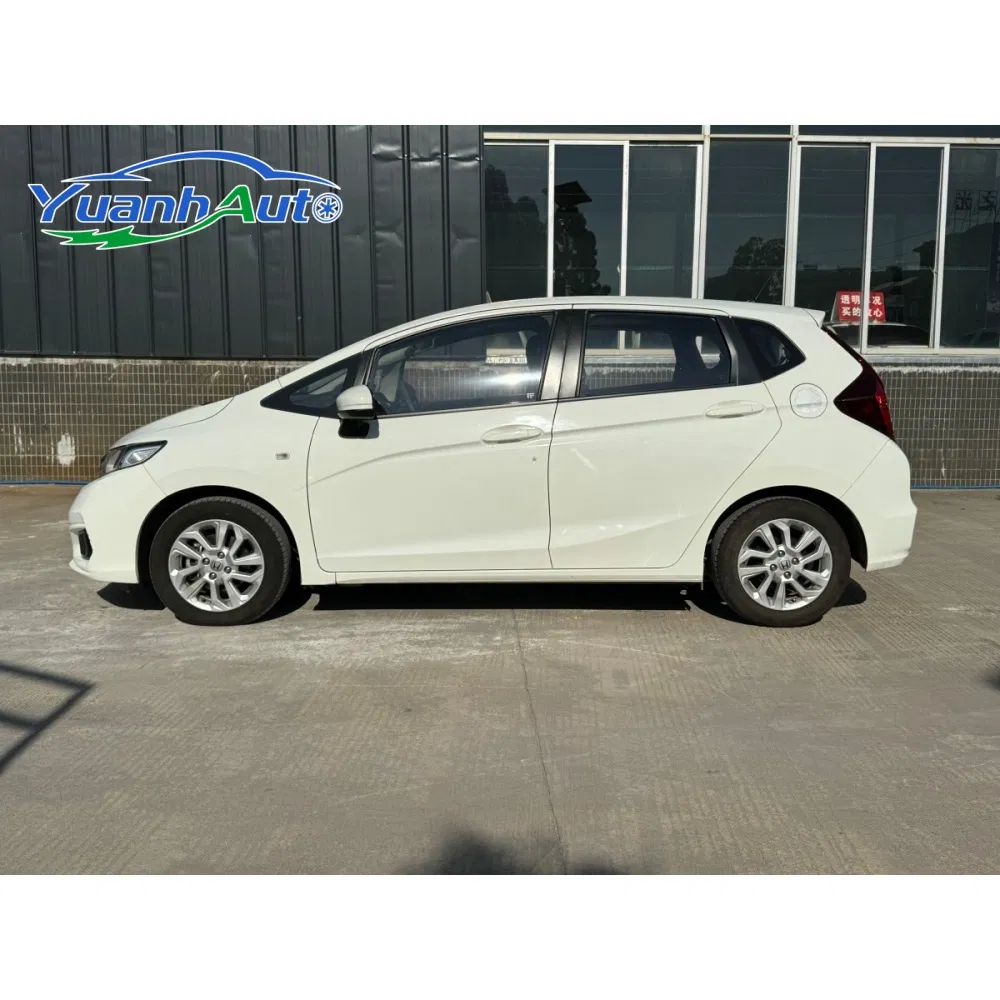 2018 Honda Jazz vehicle photo 4