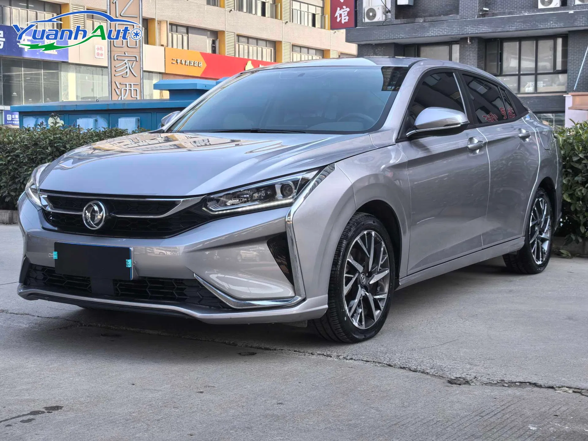 2020 Dongfeng AEOLUS Petrol Sedan — source image 8