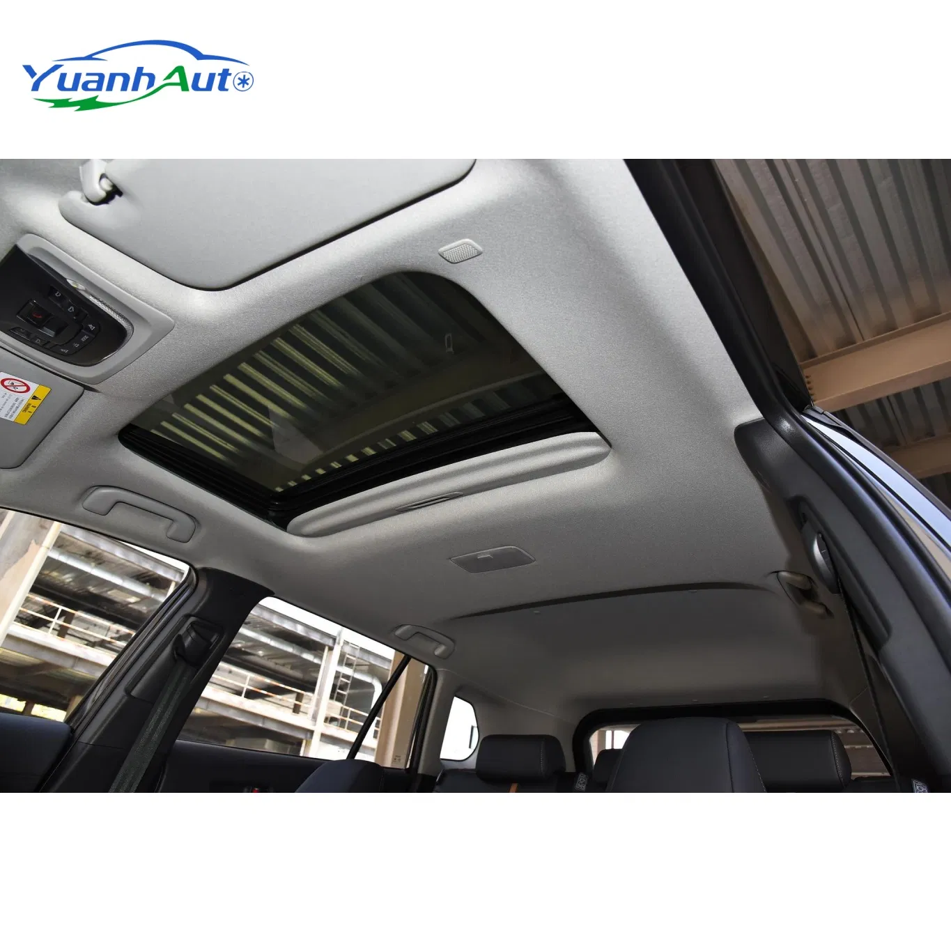Toyota Frontlander vehicle photo 7