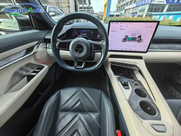 2021 Zeekr 001 Electric Hatchback — source image 17