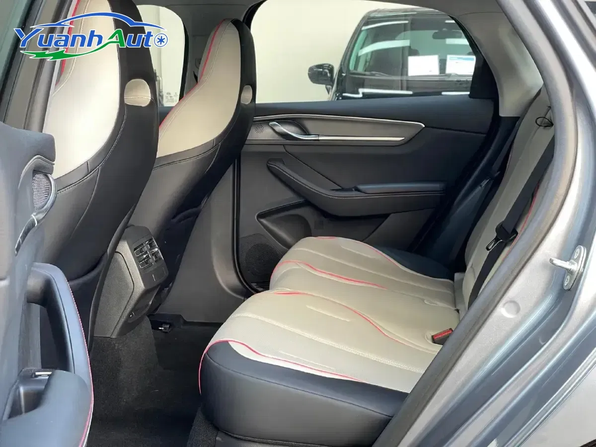 2022 BYD Destroyer 05 PHEV Sedan — source image 10