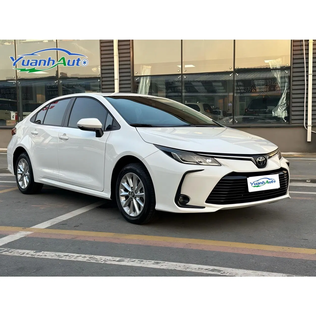 Toyota corolla vehicle photo 4