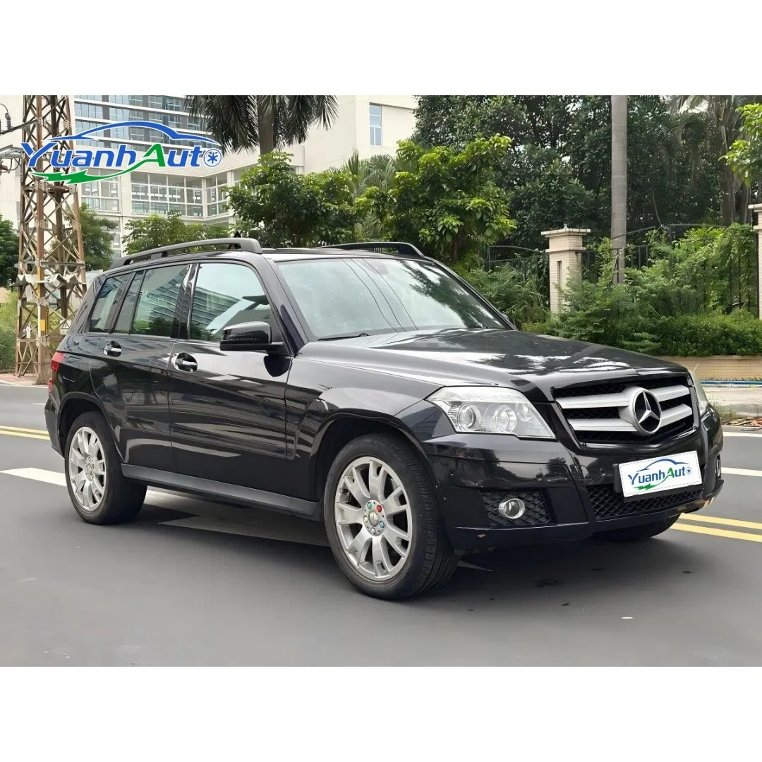 2011 Mercedes-Benz GLK vehicle photo 3