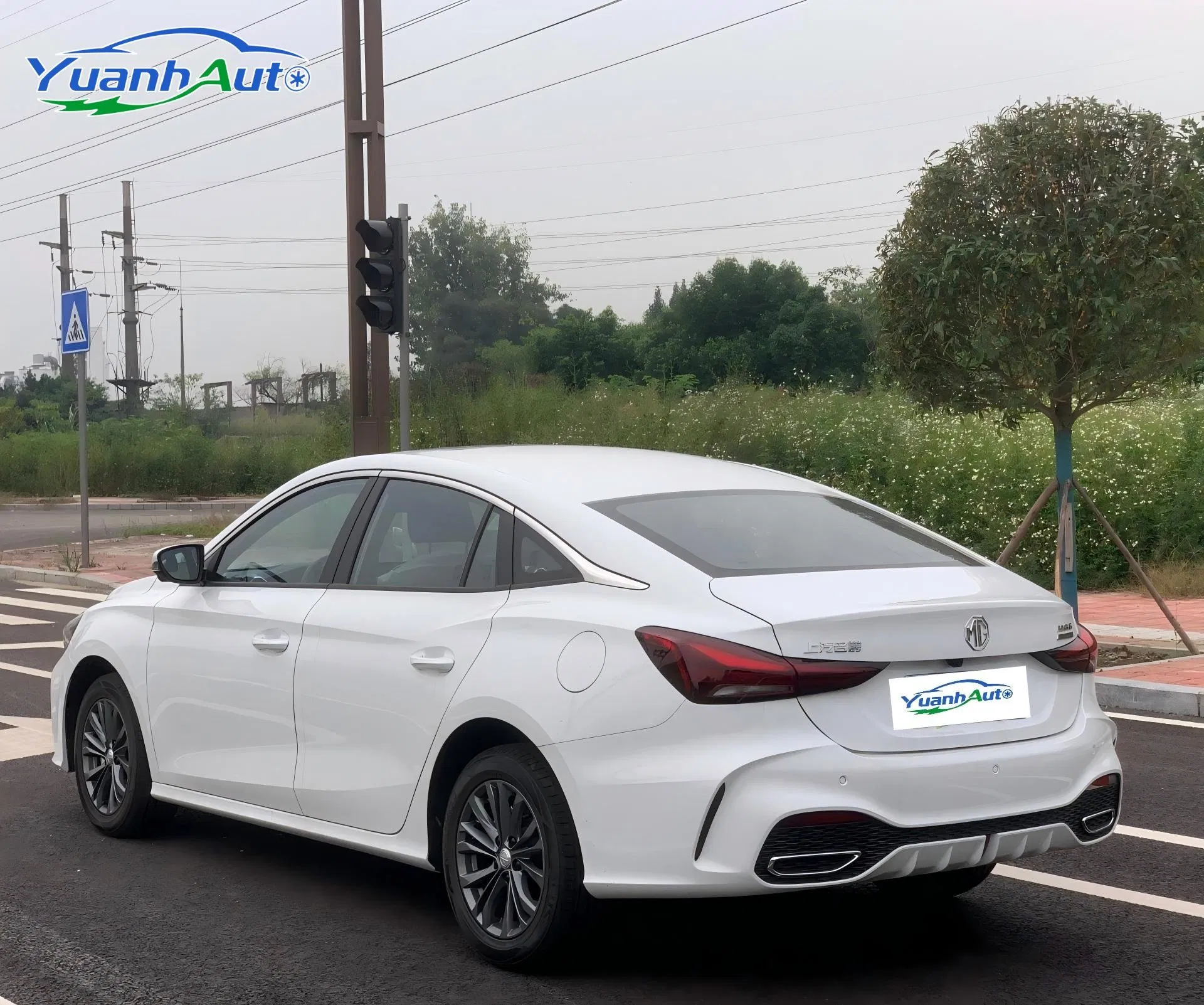 2025 MG MG5 Sedan — source image 4