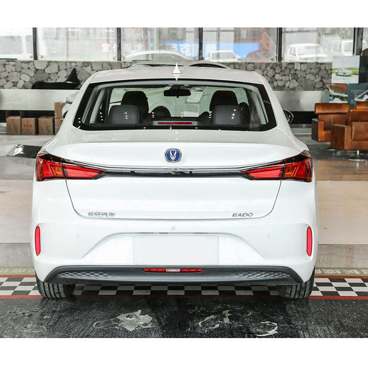 2022 Changan Eado Ev460 vehicle photo 6
