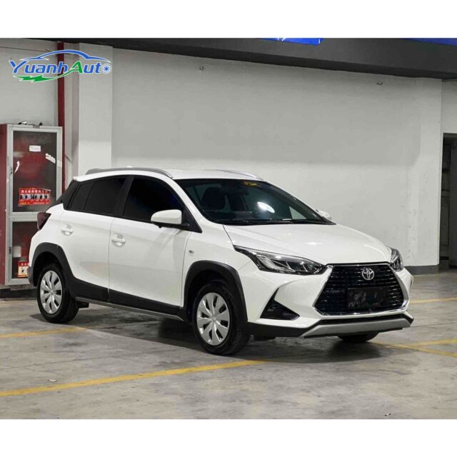 2022 Toyota YARIS L vehicle photo 1