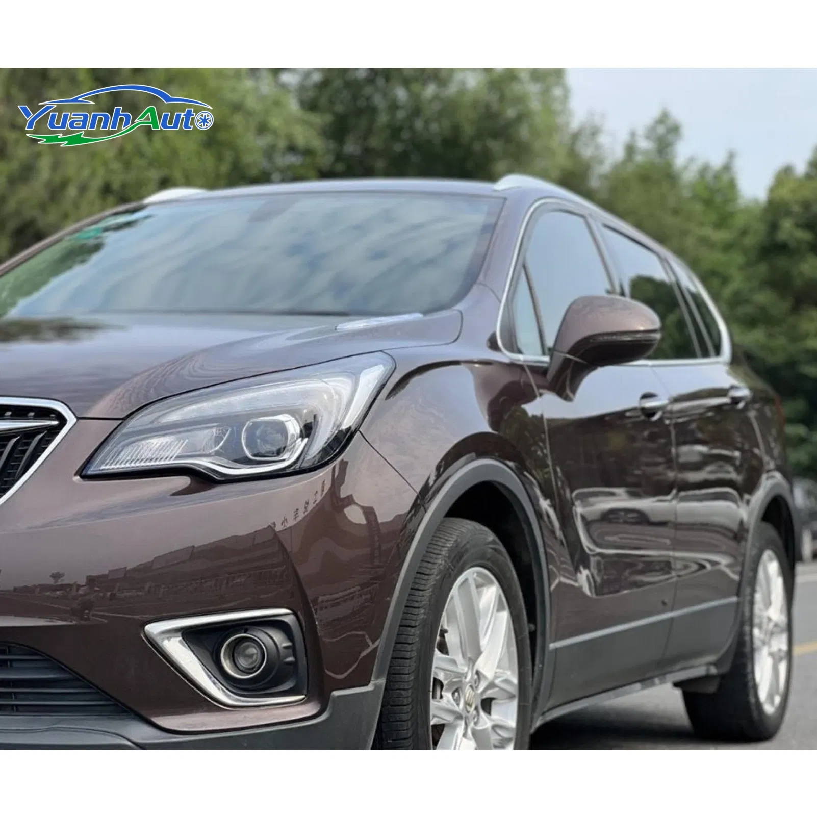 2019 Buick Envision vehicle photo 4