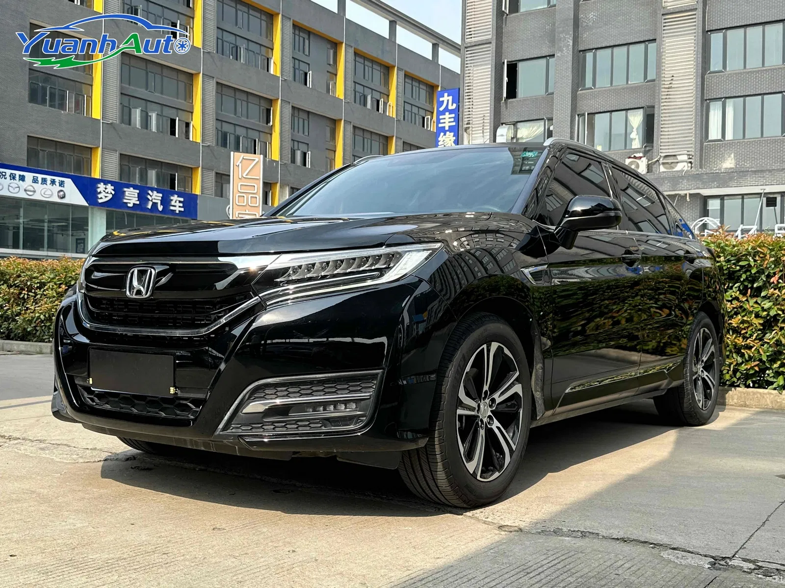 2017 Honda UR-V Petrol SUV — source image 8