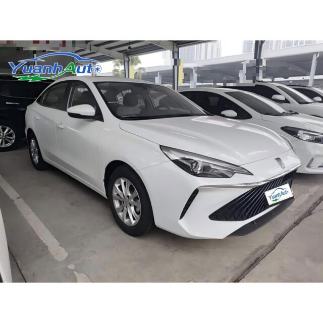 2023 Roewe i5 vehicle photo 1