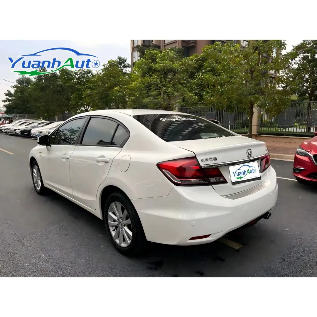 2014 Honda Civic Classic 1.8L Sedan — source image 11