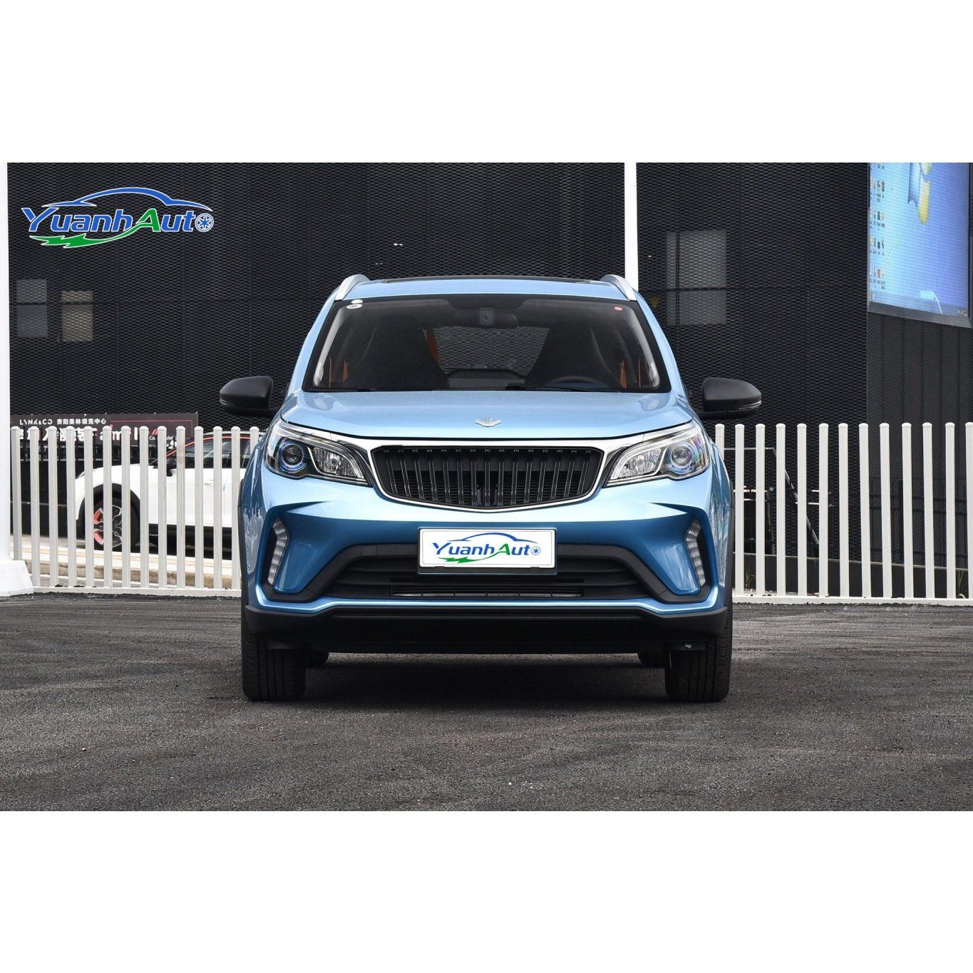 Geely Livan X3 pro vehicle photo 1