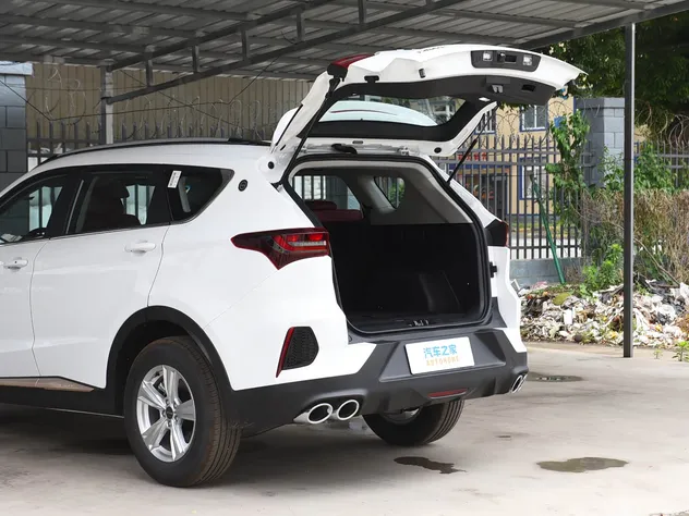 2023 Jetour X70 1.5T Petrol SUV — source image 17