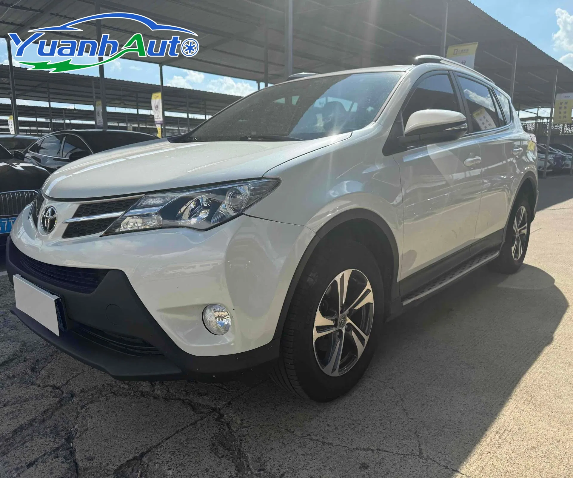2016 Toyota RAV4 Fashion 2.0L SUV — source image 8