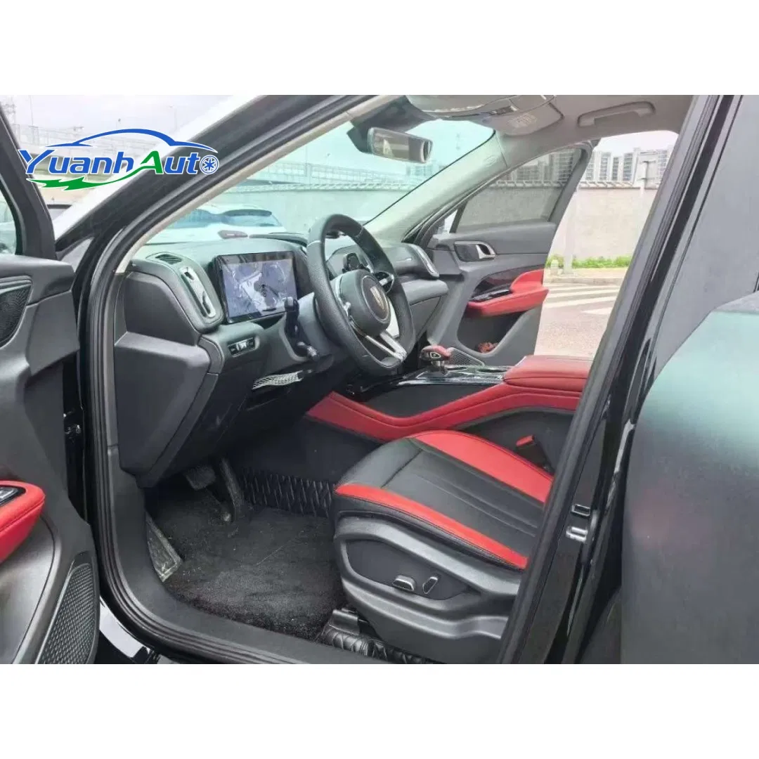 2024 Hongqi HS3 vehicle photo 6