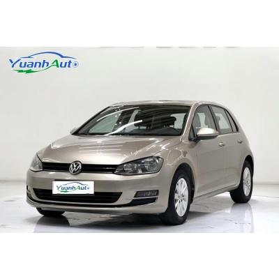 2016 Golf vehicle photo 1