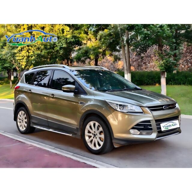 2015 Ford Escape vehicle photo 1