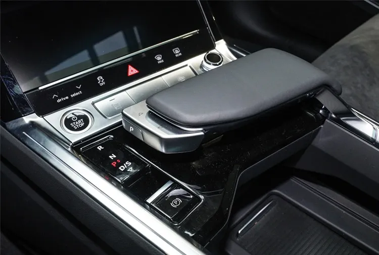 2022 Audi Q4 Electric SUV — source image 11